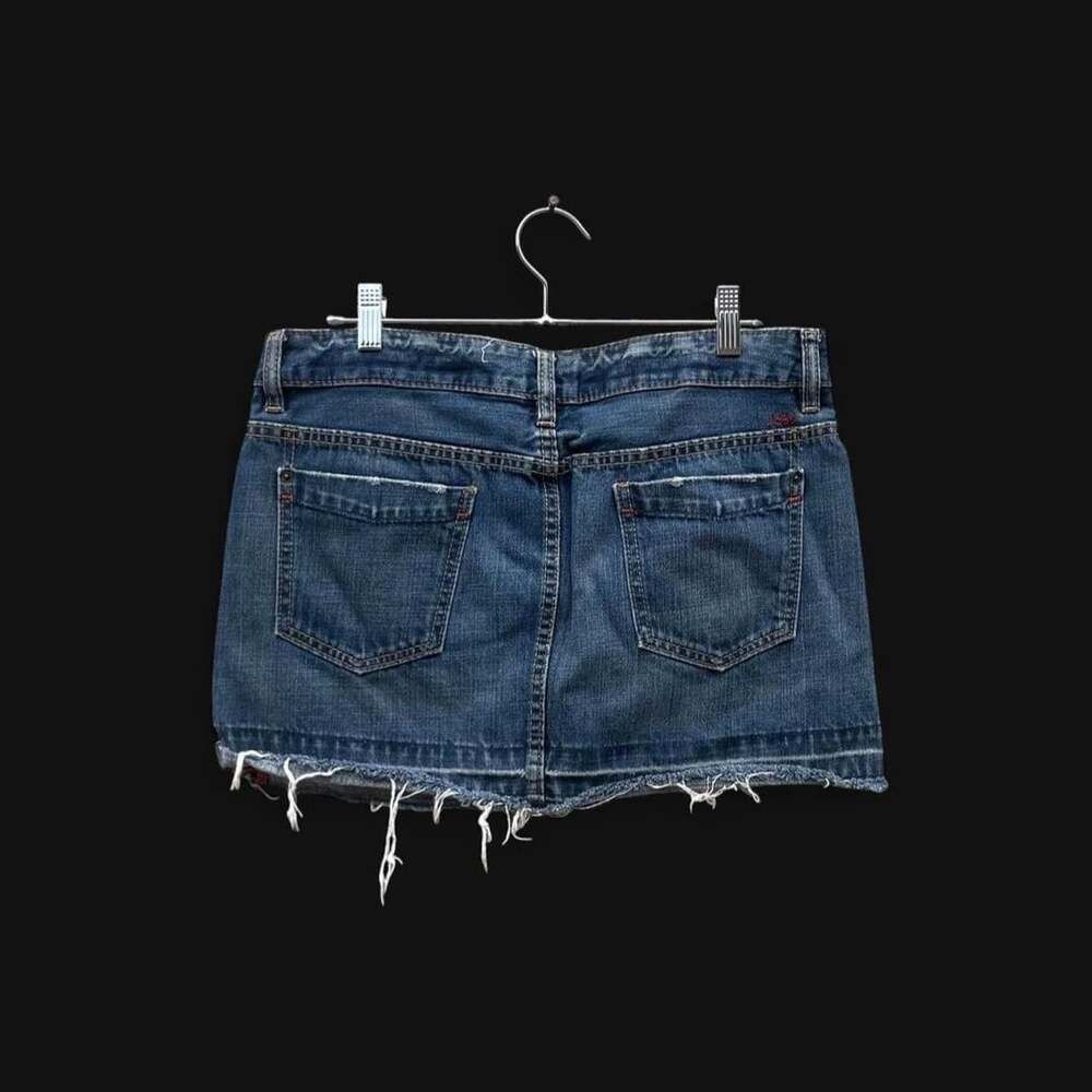Gap 2000s distressed denim mini skirt